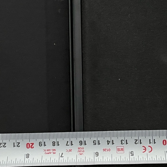 Kate Spade iPad case + Kate Spade ID lanyard EUC - Picture 5 of 8